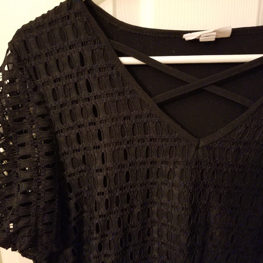 Dress Barn Black Criss Cross Crochet Blouse XL